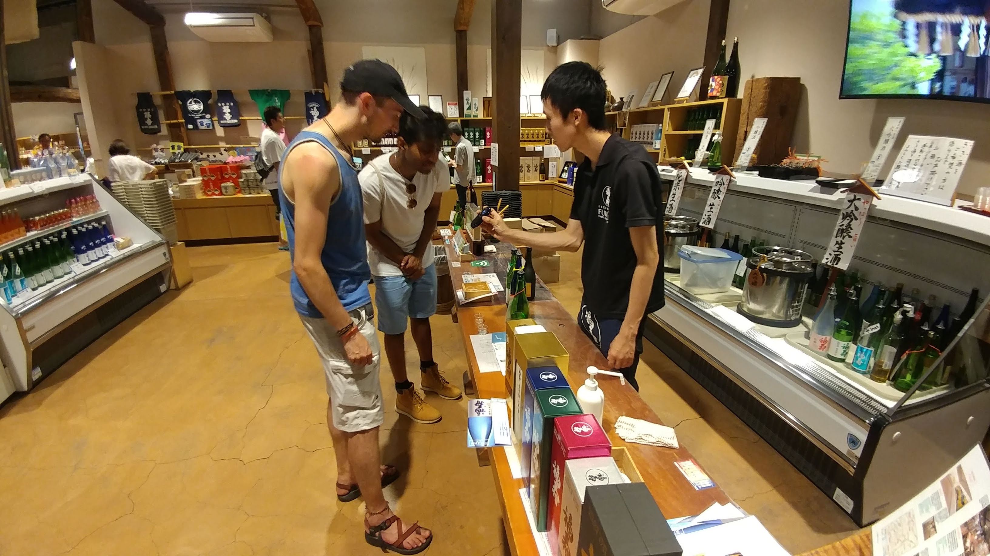 ６３言語翻訳機を導入しました