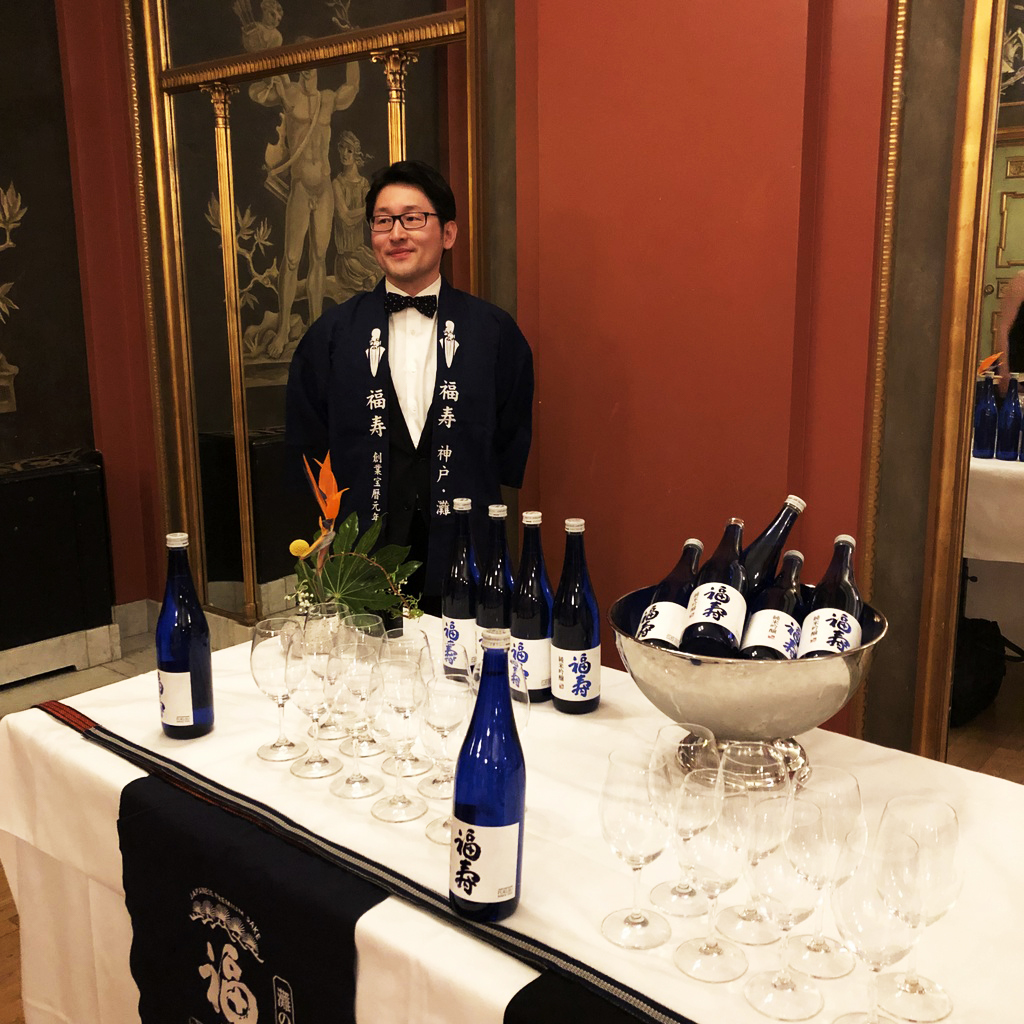 スウェーデン国王・王妃両陛下ご臨席の晩餐会にて「福寿 純米吟醸」が提供されました