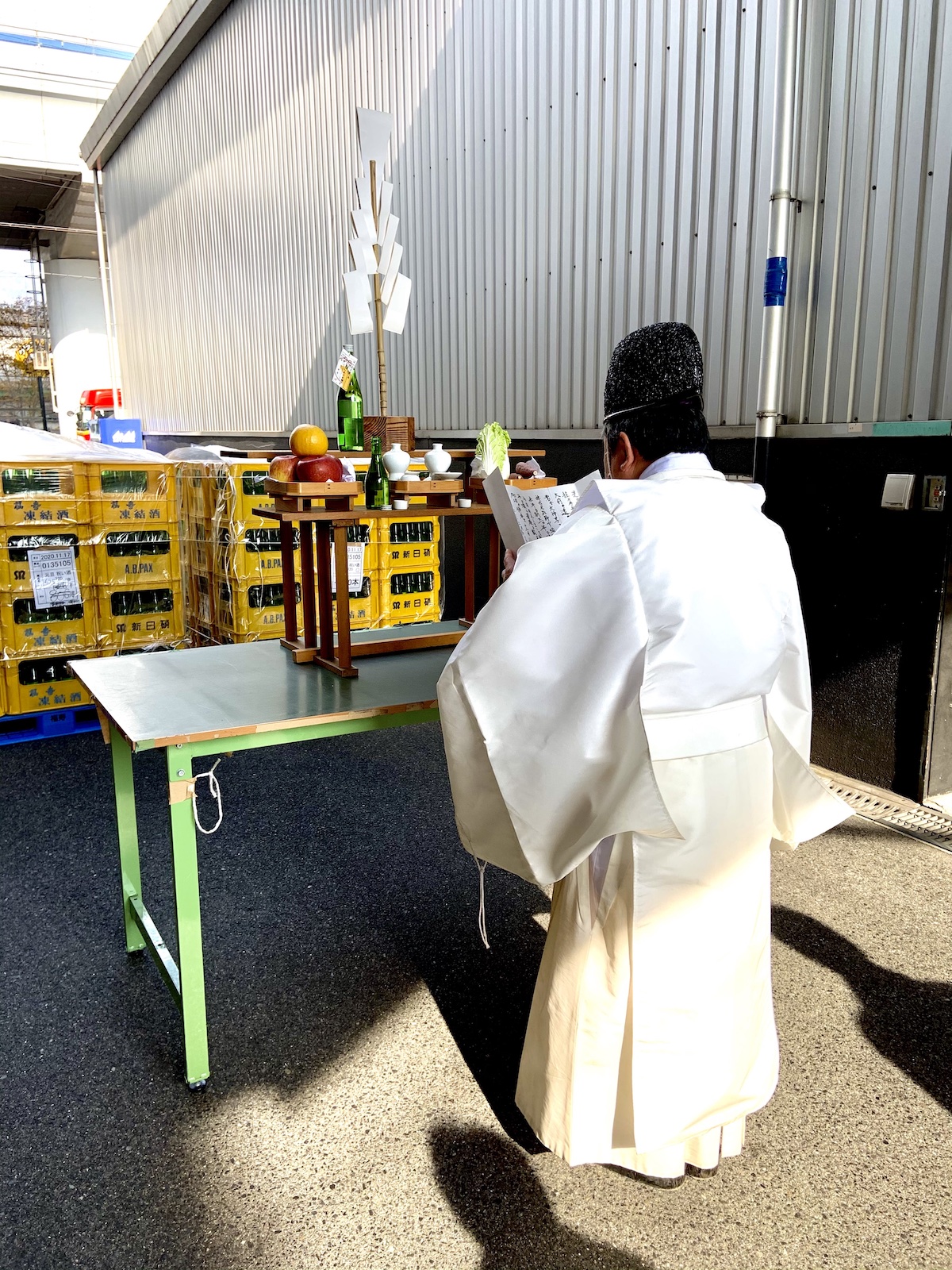 年内の限定販売「元旦祝い酒」に祈祷式が行われました