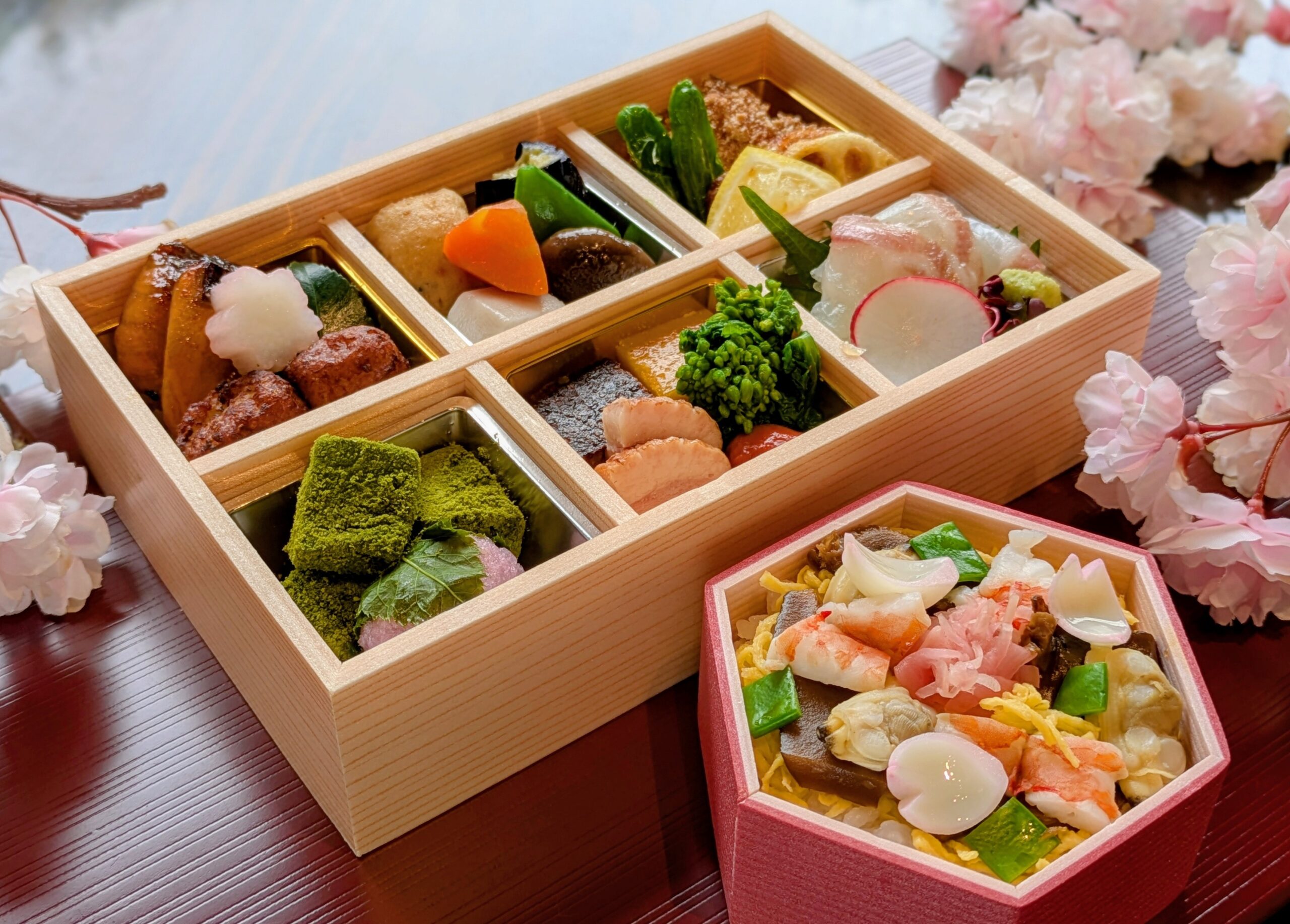 【3/28～4/12　土日限定】お花見弁当
